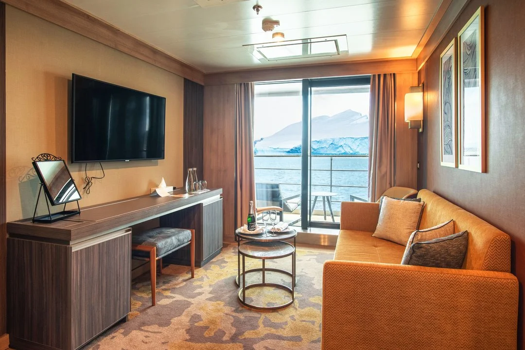 04-world-explorer-world-explorer-21