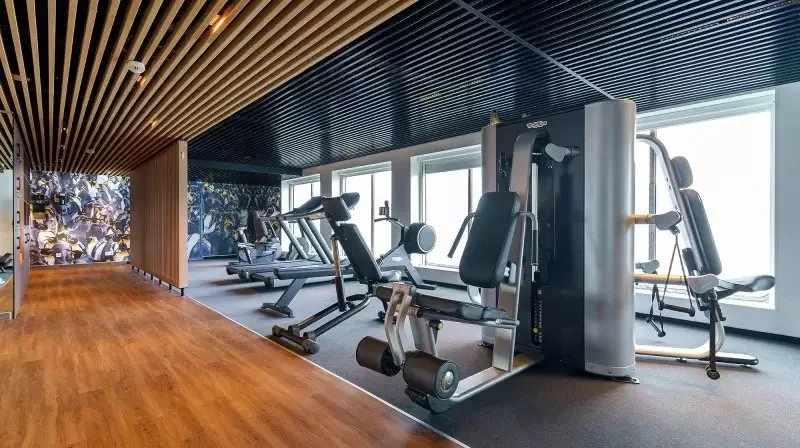 16-ultramarine-ultramarine-30