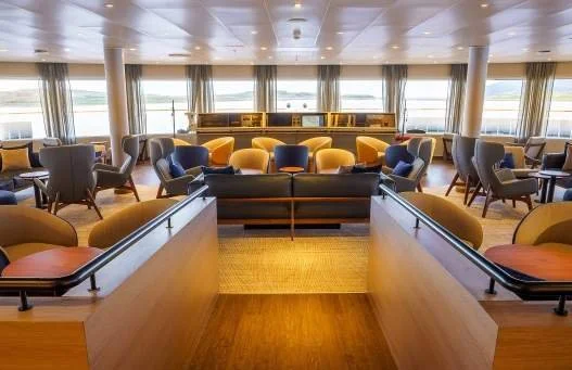 16-ultramarine-ultramarine-37