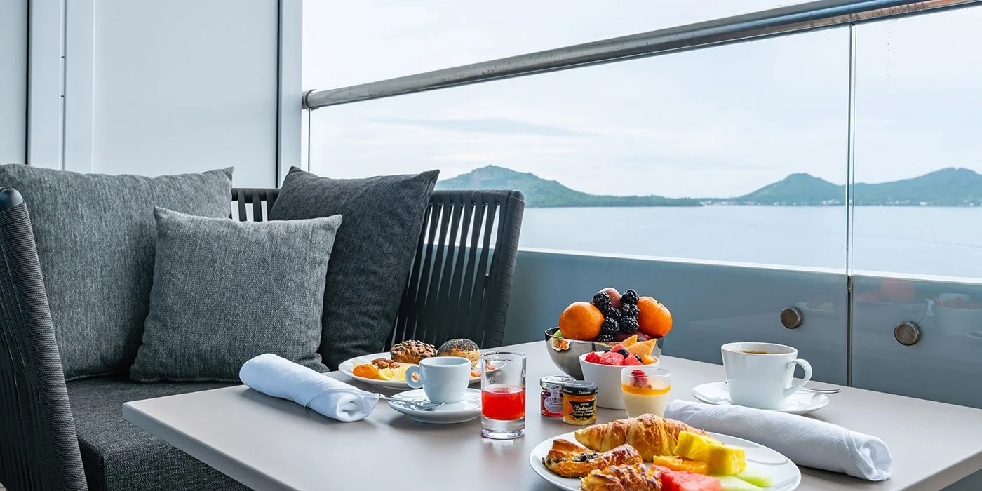 24-scenic-eclipse-ii-scenic-eclipse-ii-01