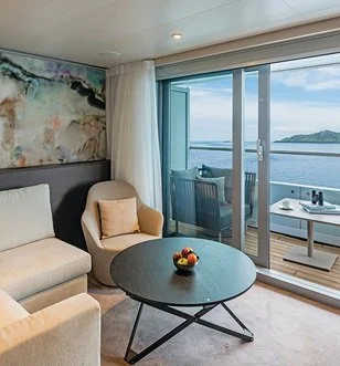 24-scenic-eclipse-ii-scenic-eclipse-ii-04