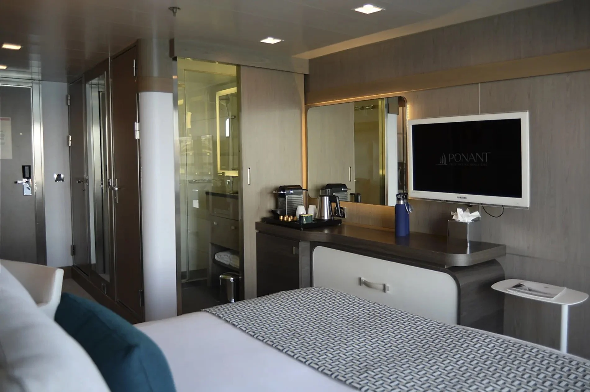 33-laustral-laustral-15