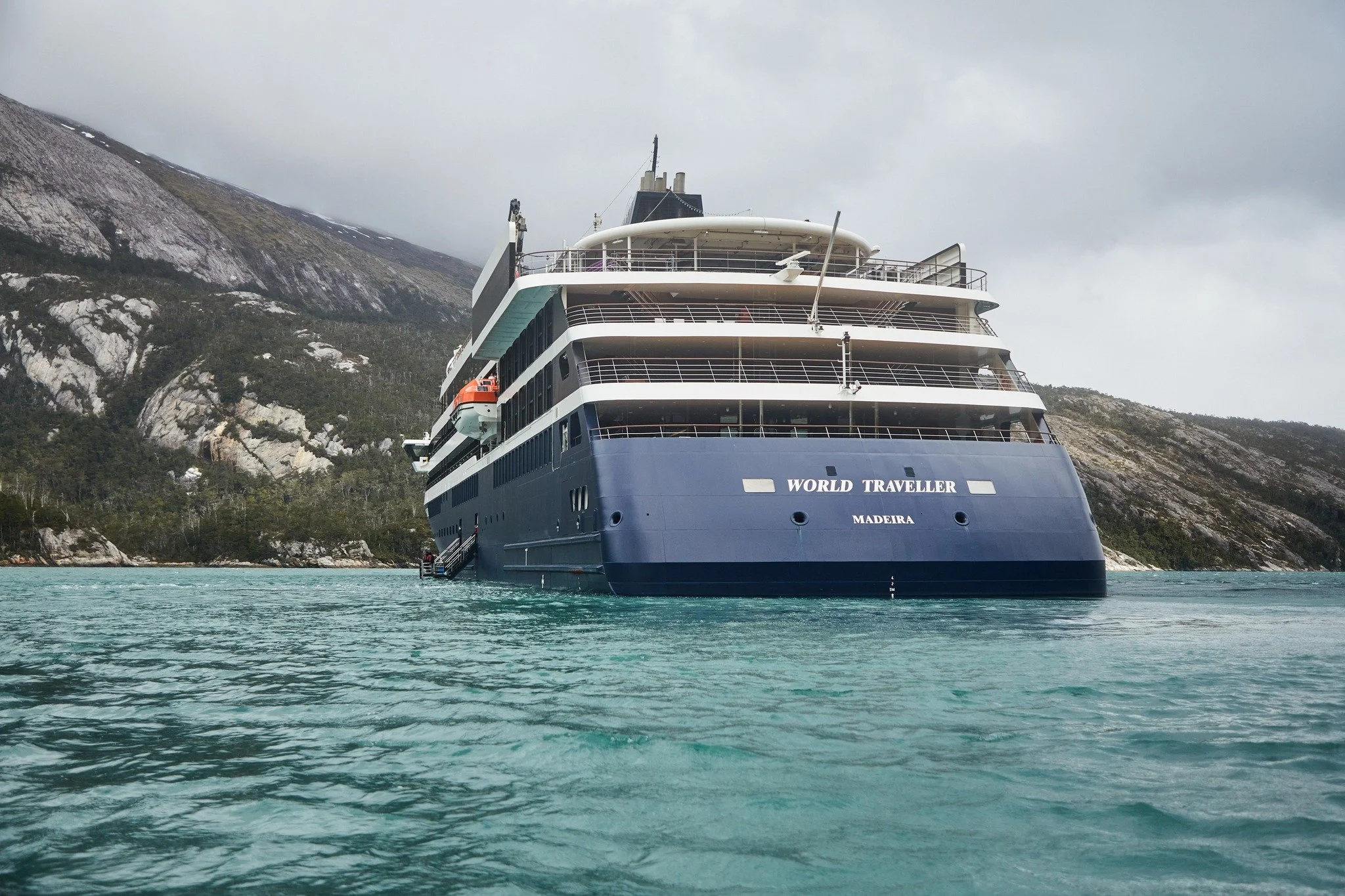 World Traveller 世界旅行者號