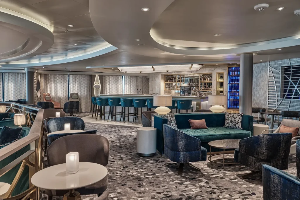 Silver Endeavour Interior