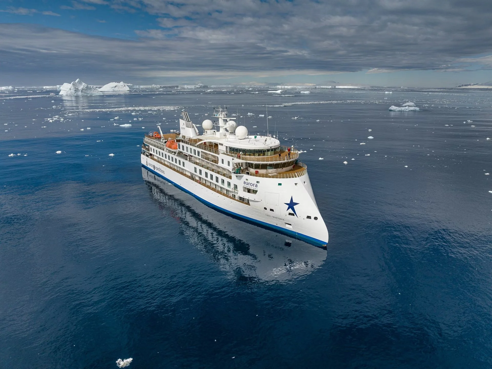 the greg mortimer, antarctica, martin gregus 2