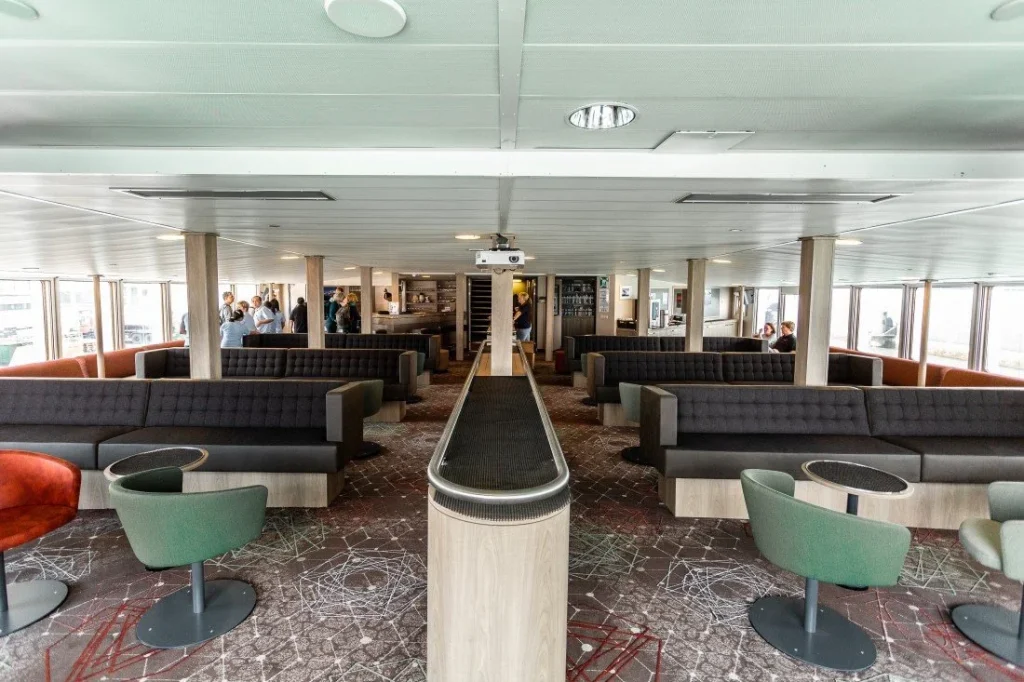 mv plancius