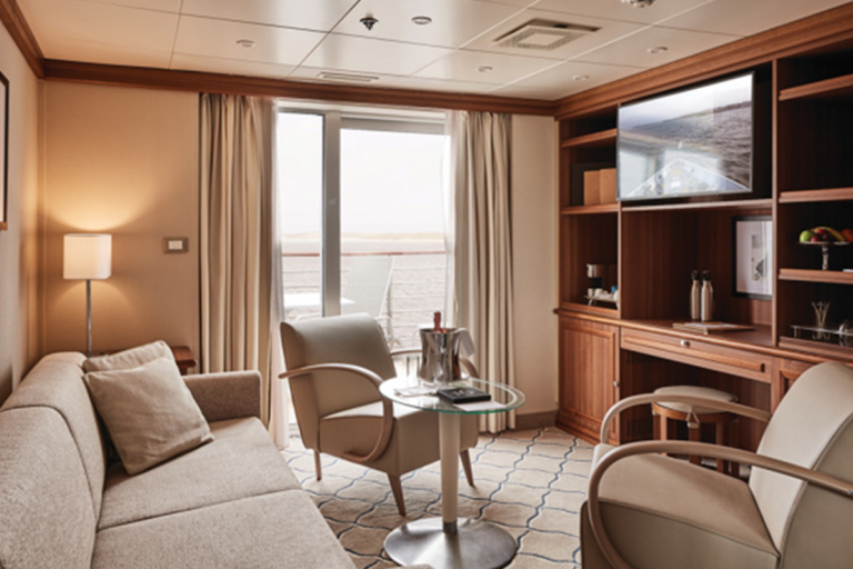 owners suite discoverer plx