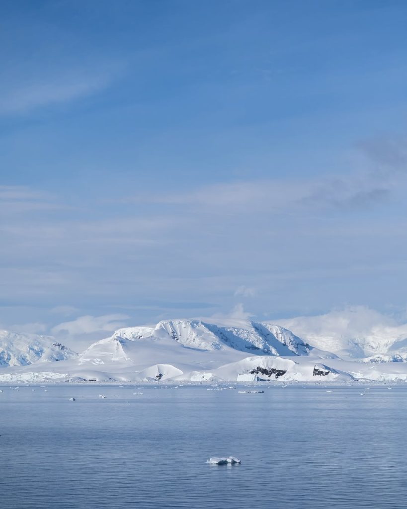 quark antarctica peninsula snowy bay vanessa chan 24 25